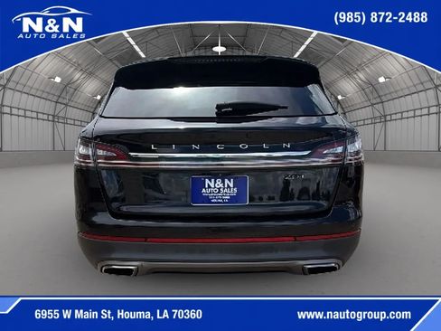 Used 2020 Lincoln Nautilus Reserve w/ Equipment Group 201A FWD image 4