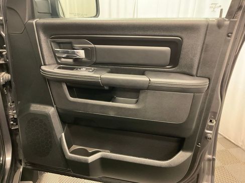 Used 2017 RAM 1500 Rebel w/ Luxury Group image 30