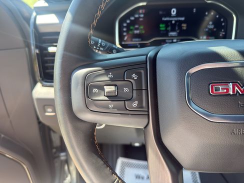 Used 2025 GMC Sierra 3500 AT4 w/ AT4 Premium Plus Package AWD/4WD image 19