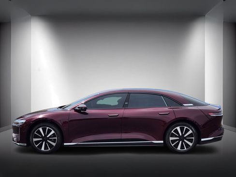 Used 2023 Lucid Air Pure AWD/4WD image 2