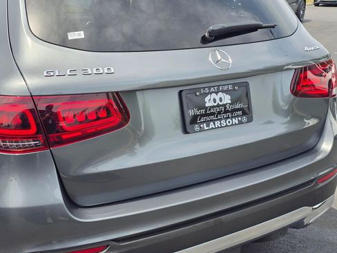 Used 2021 Mercedes-Benz GLC 300 4MATIC image 13