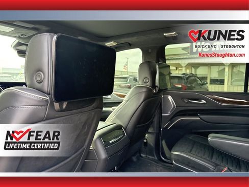 Used 2024 Cadillac Escalade ESV Sport Platinum w/ LPO, ONYX Package image 40