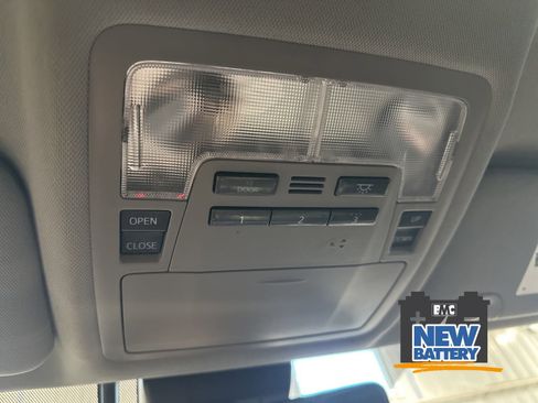 Used 2019 Toyota Highlander Limited w/ Protection Package #3 AWD/4WD image 77