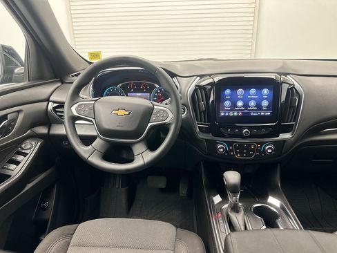 Certified 2023 Chevrolet Traverse LT w/ LPO, Floor Liner Package AWD/4WD image 25
