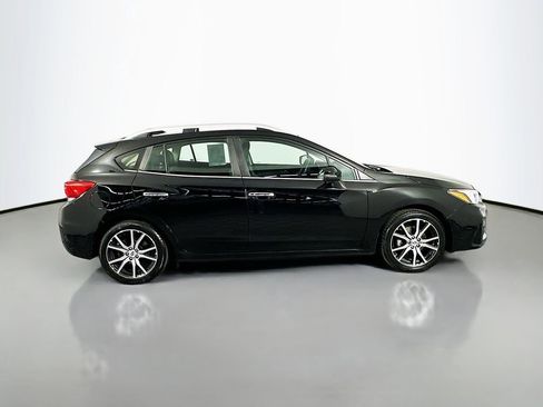 Used 2018 Subaru Impreza 2.0i Limited image 9