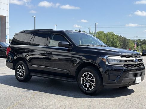 Used 2024 Ford Expedition XLT AWD/4WD image 8