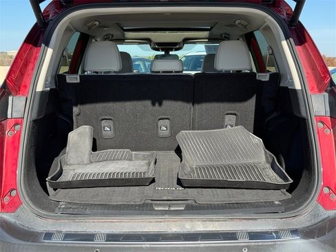 Used 2023 Nissan Rogue SV w/ SV Premium Package image 29