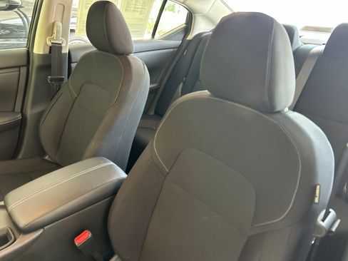 Certified 2025 Nissan Sentra S FWD image 19