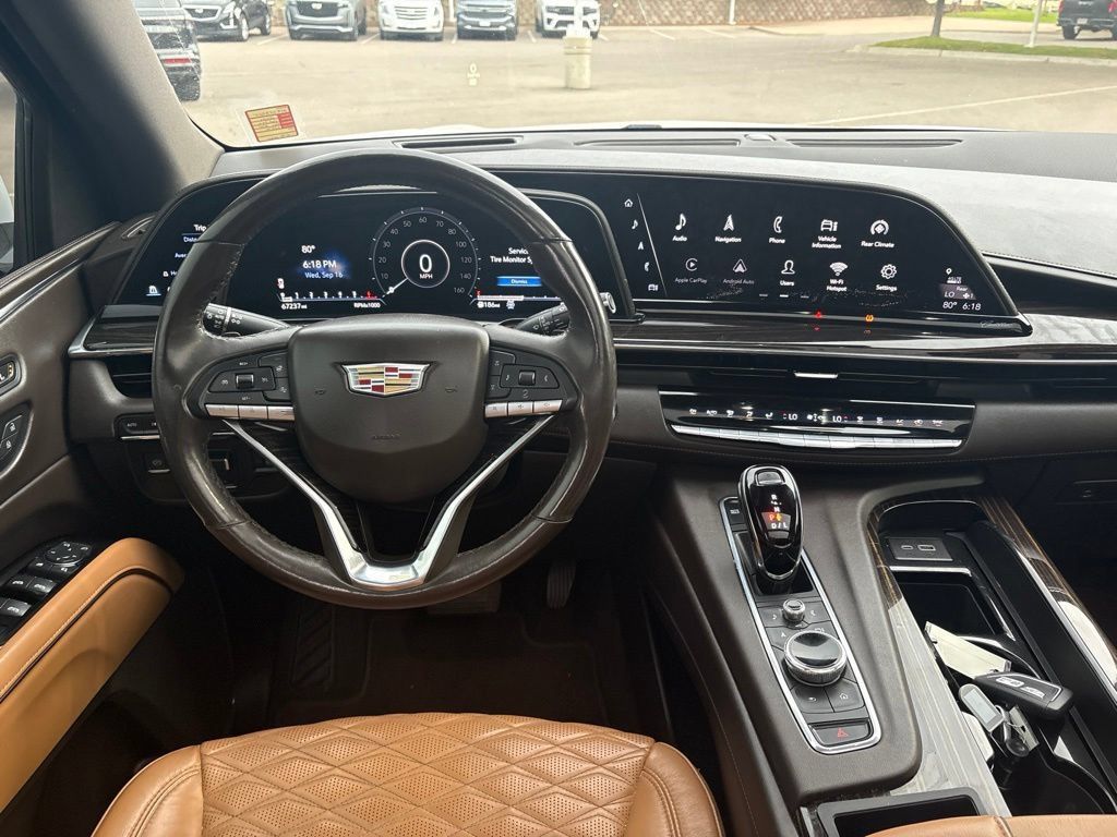Used 2021 Cadillac Escalade ESV Sport AWD/4WD image 12