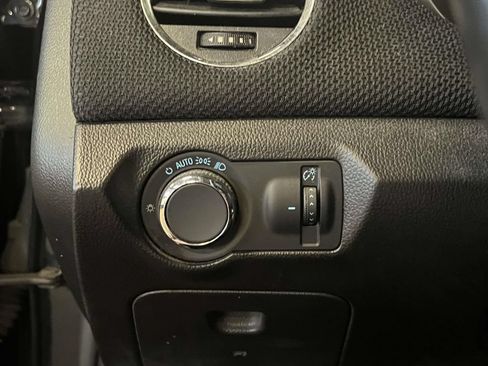Used 2014 Chevrolet Cruze LT FWD image 24