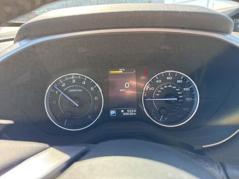 Used 2022 Subaru Ascent Limited w/ Technology Package image 8