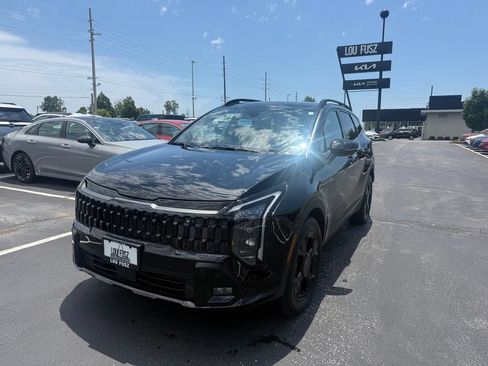 Used 2026 Kia Sportage X-Line w/ X-Line Technology Package AWD/4WD image 3