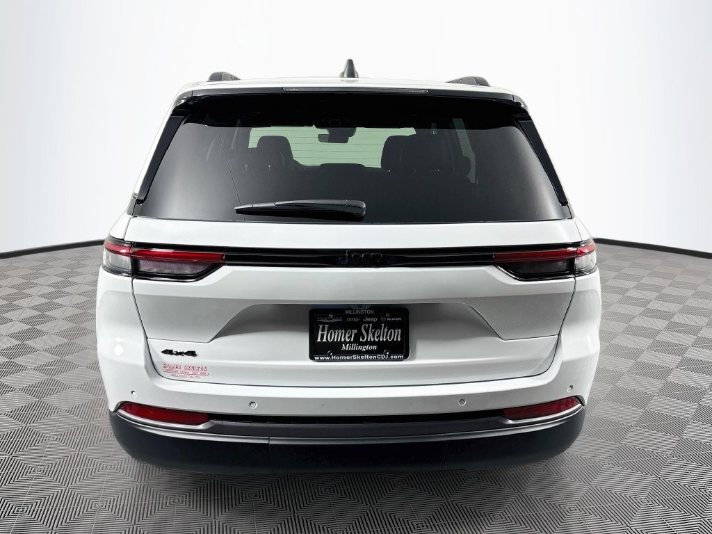 New 2027 Jeep Grand Cherokee Limited AWD/4WD image 5