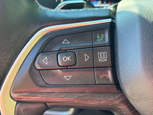 Used 2021 Jeep Grand Cherokee L Limited image 25