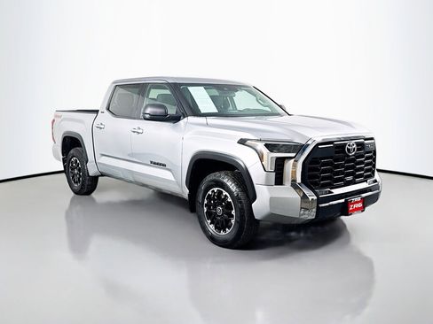 Used 2022 Toyota Tundra SR5 image 7