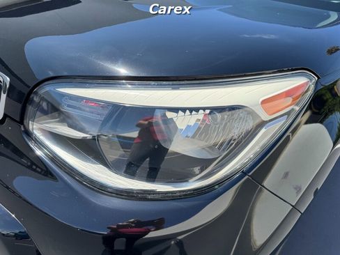 Used 2016 Kia Soul + w/ Primo Package FWD image 7