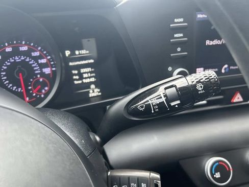 Used 2023 Hyundai Elantra SE w/ Cargo Package image 25