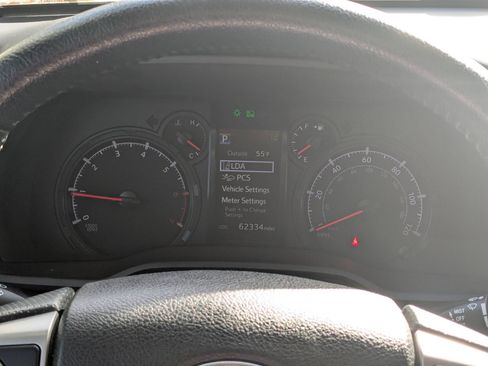 Used 2020 Toyota 4Runner SR5 image 21