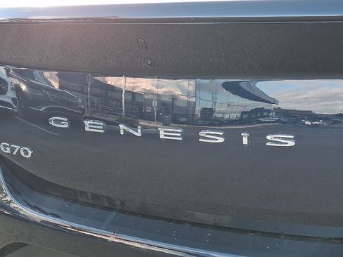 Certified 2026 Genesis G70 2.5T AWD/4WD image 29