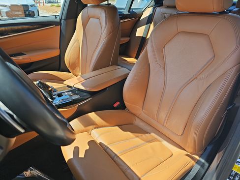Used 2020 BMW 540i xDrive w/ Executive Package AWD/4WD image 16