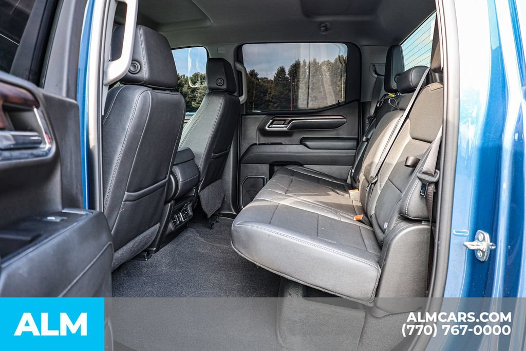 Used 2024 GMC Sierra 1500 SLT AWD/4WD image 18