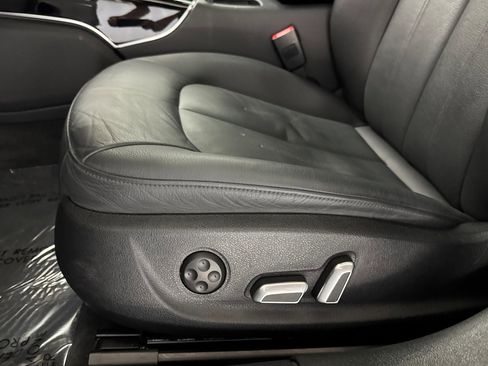 Used 2018 Audi A6 2.0T Premium w/ 20" Black Optic Wheel Package image 14