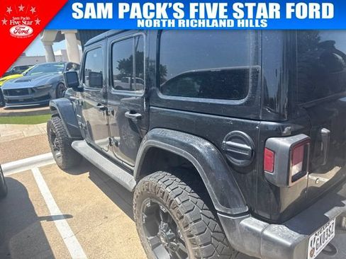 Used 2020 Jeep Wrangler Unlimited Sahara w/ Uconnect 4C Nav & Sound Group AWD/4WD image 6