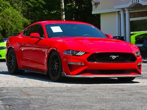 Used 2020 Ford Mustang GT Premium RWD image 10