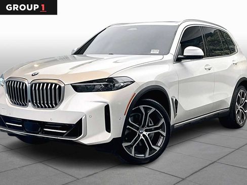 Used 2024 BMW X5 sDrive40i w/ Parking Assistance Package RWD image 1