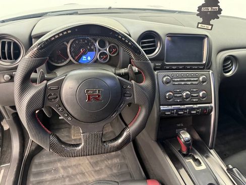 Used 2015 Nissan GT-R Black Edition AWD/4WD image 30