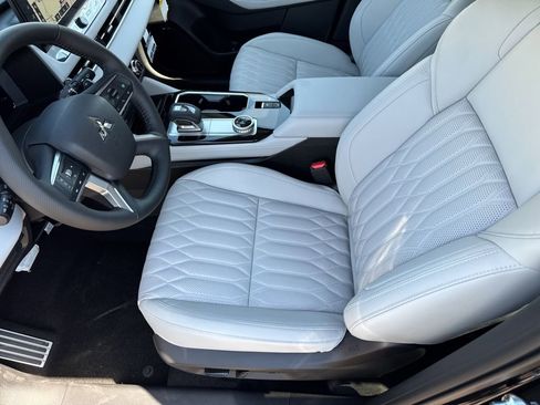 New 2026 Mitsubishi Outlander SEL FWD image 21