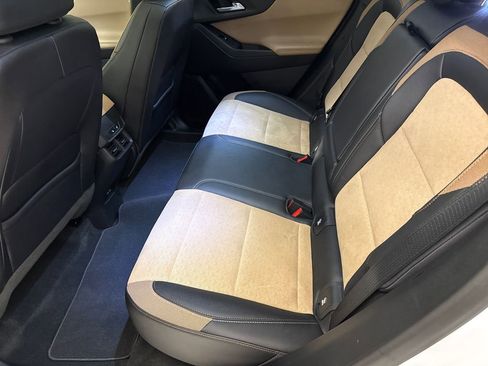 Used 2026 Chevrolet Equinox ACTIV w/ Convenience Package III AWD/4WD image 18