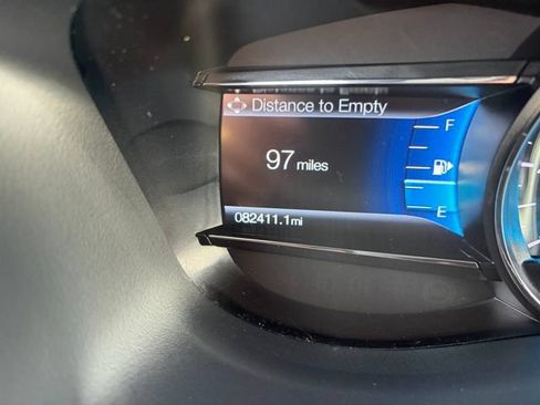 Used 2019 Ford Explorer XLT w/ Equipment Group 201A AWD/4WD image 22
