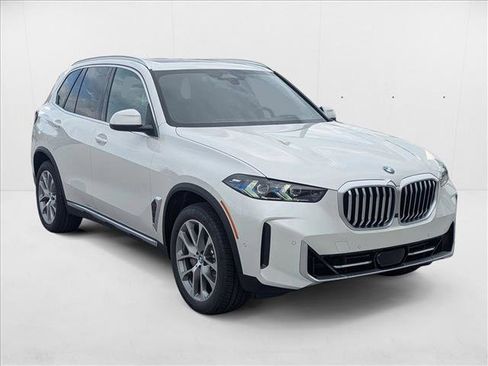 Used 2026 BMW X5 sDrive40i w/ Premium Package RWD image 6