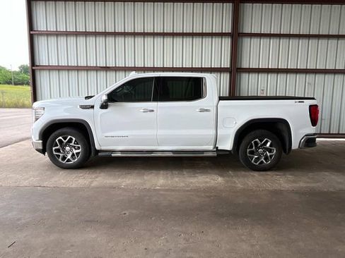 Certified 2024 GMC Sierra 1500 SLT w/ SLT Premium Plus Package AWD/4WD image 6