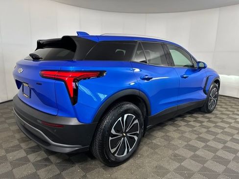 Used 2024 Chevrolet Blazer EV LT image 3