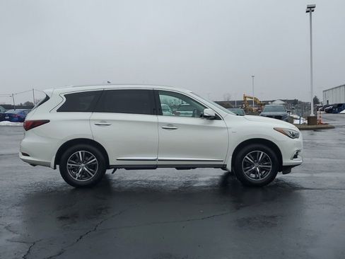 Used 2016 INFINITI QX60 AWD w/ Premium Plus Package image 5