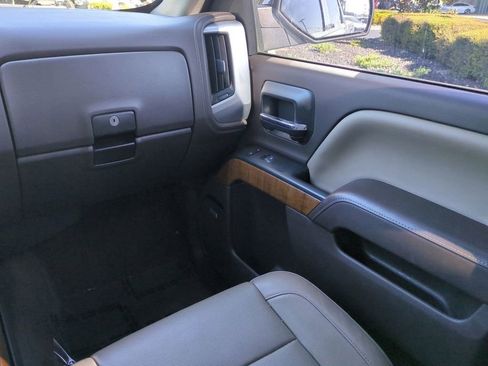 Used 2018 GMC Sierra 1500 SLT image 17