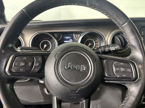 Used 2019 Jeep Wrangler Unlimited Sport S image 12