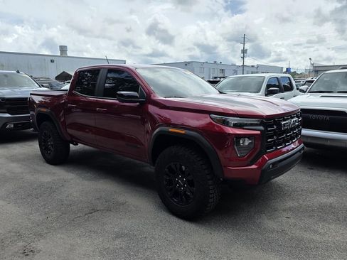 Used 2024 GMC Canyon Elevation w/ Elevation Premium Package RWD image 1