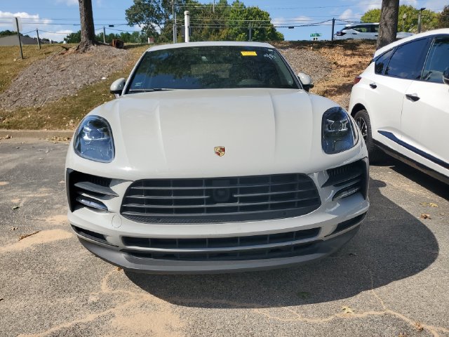 Used 2020 Porsche Macan S AWD/4WD image 2