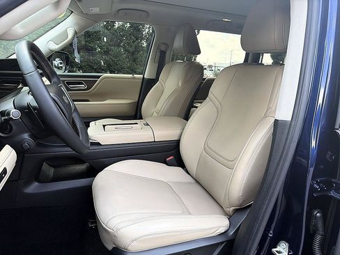 Certified 2025 INFINITI QX80 Pure AWD/4WD image 11