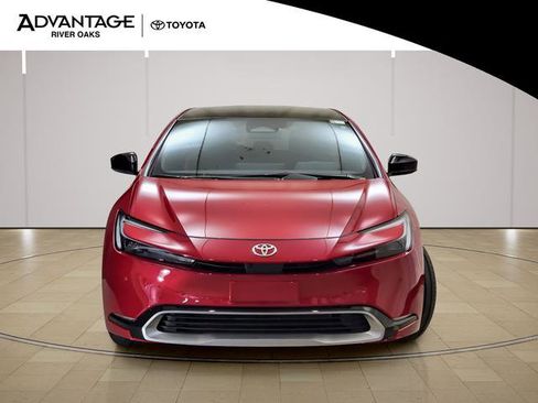 New 2026 Toyota Prius Plug-In Hybrid FWD image 3