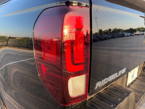 Used 2023 Honda Ridgeline RTL-E image 7