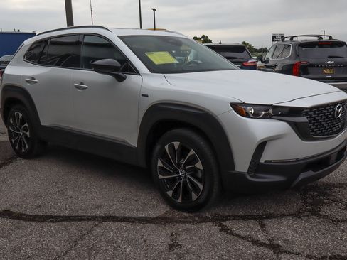 Used 2025 MAZDA CX-50 2.5 Hybrid w/ Premium Plus Pkg AWD/4WD image 3
