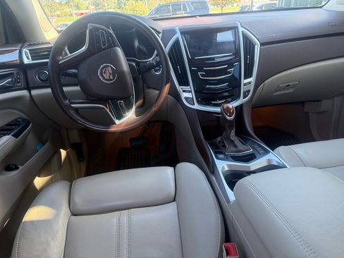 Used 2015 Cadillac SRX Premium image 13