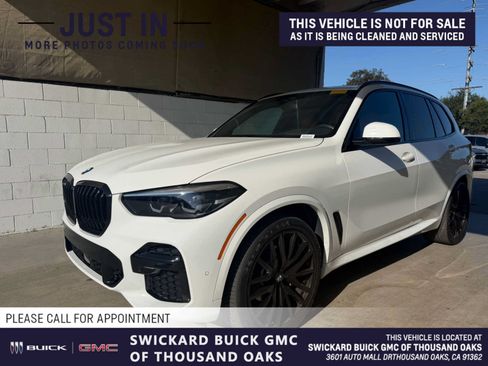 Used 2022 BMW X5 sDrive40i w/ M Sport Package RWD image 1