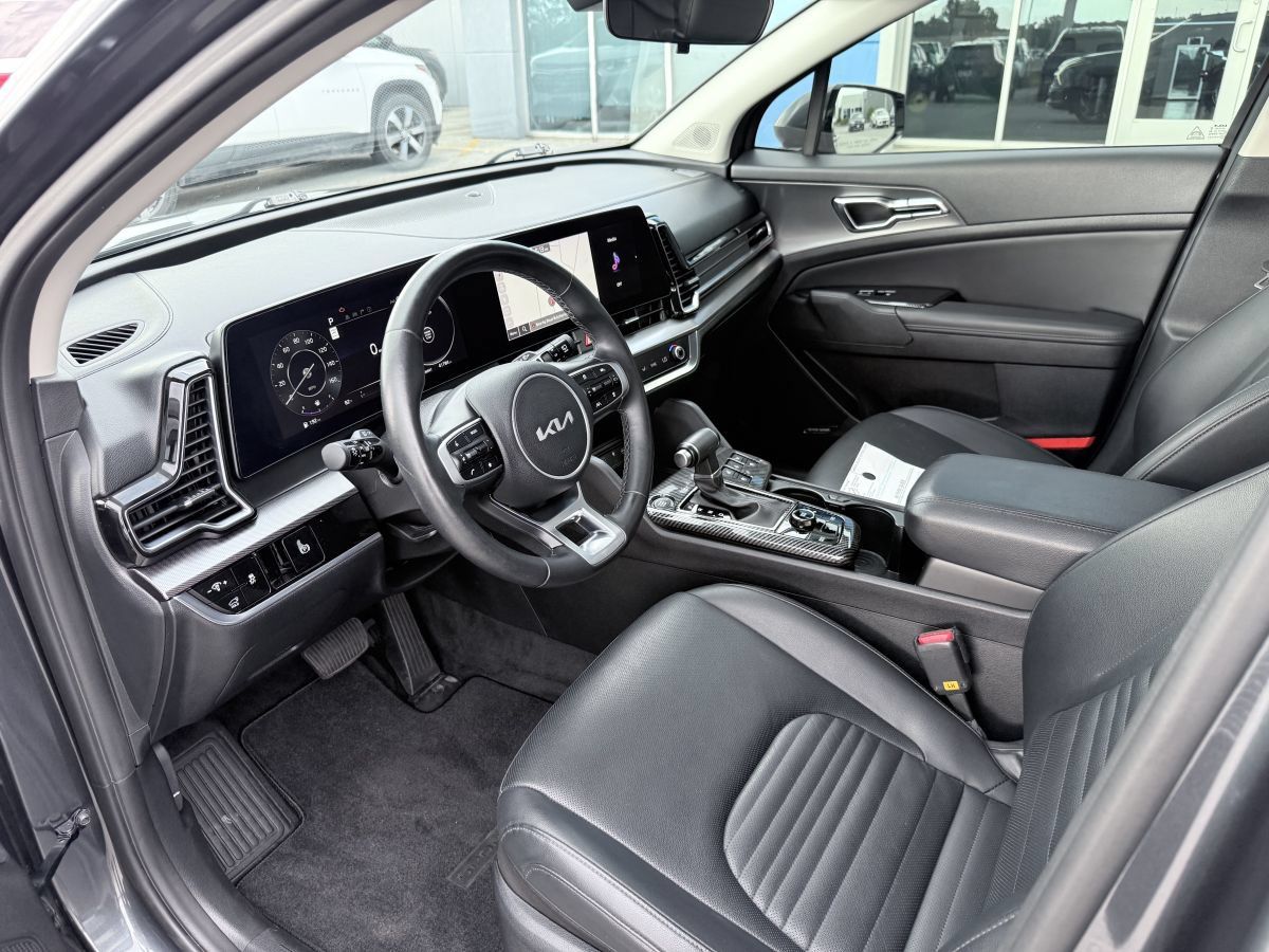 Used 2023 Kia Sportage SX FWD image 9