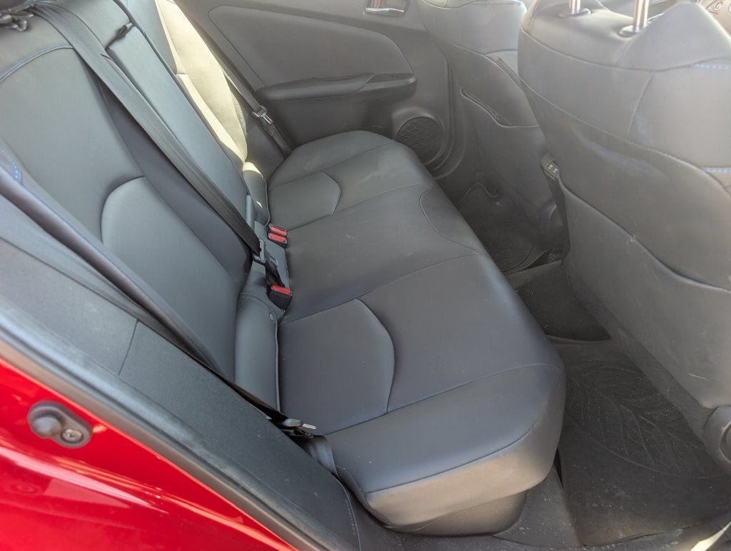 Certified 2021 Toyota Prius Limited w/ Premium Convenience Package FWD image 5