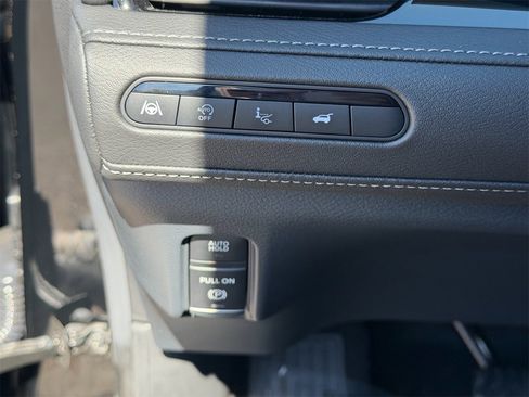 Used 2025 INFINITI QX80 Luxe image 19